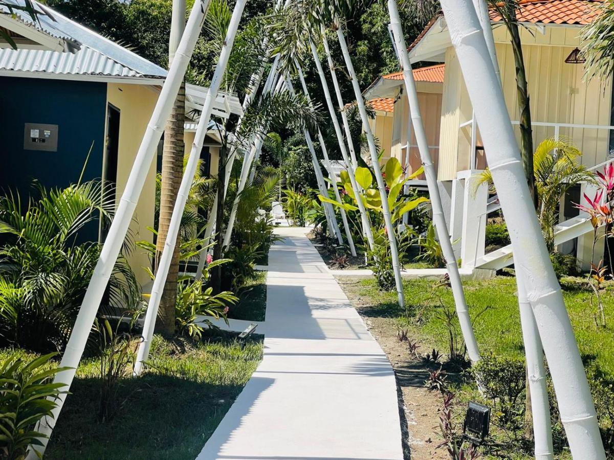Grand Park Manuel Antonio 호텔 케포스 외부 사진