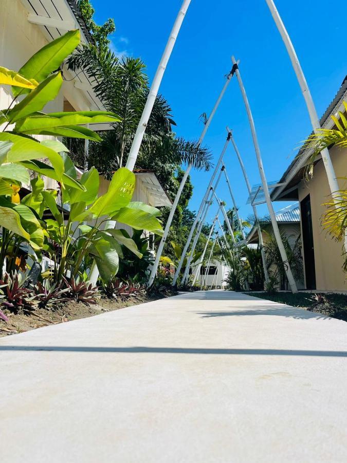 Grand Park Manuel Antonio 호텔 케포스 외부 사진